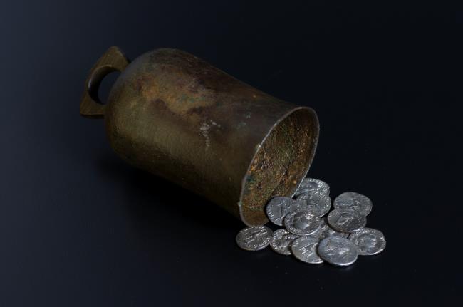 Binnington Carr hoard