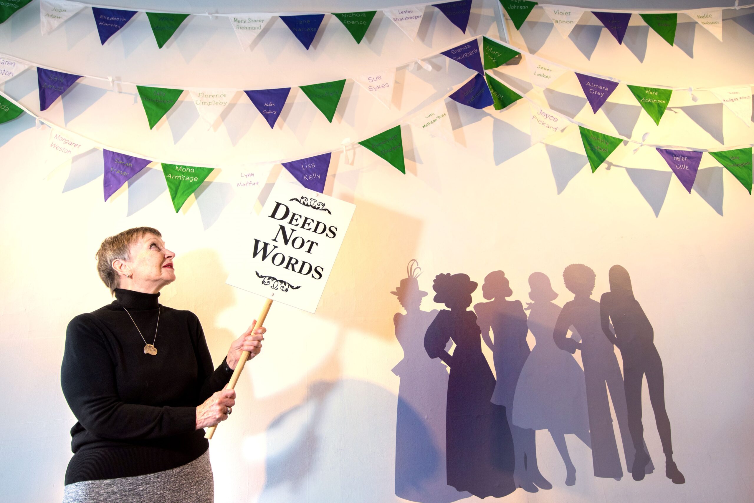 21. A Celebration Of Women: Beauty And Resilience - 13ovysg
